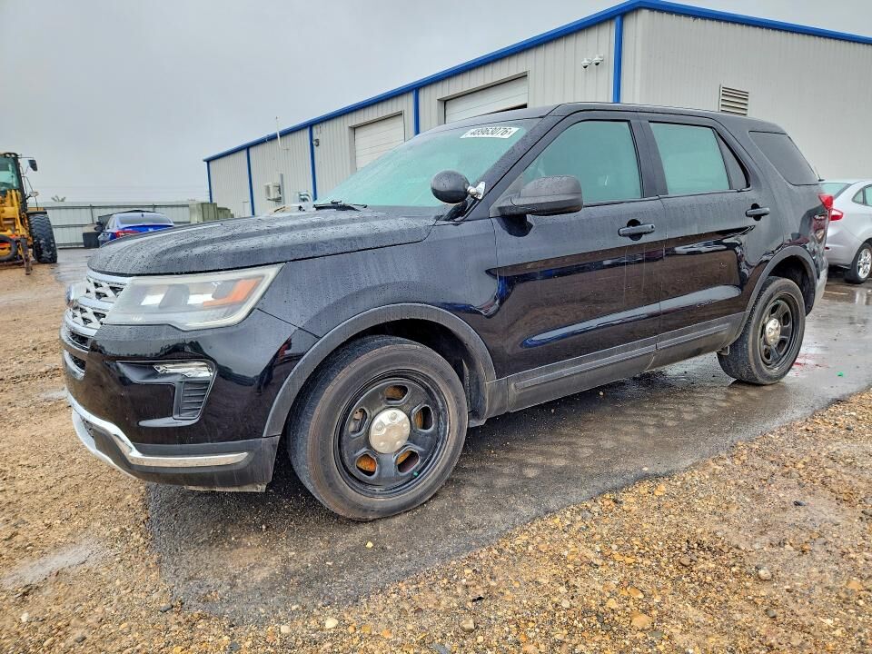 2019 FORD Explorer
