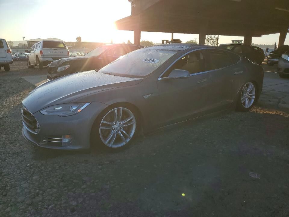 2013 TESLA Model S