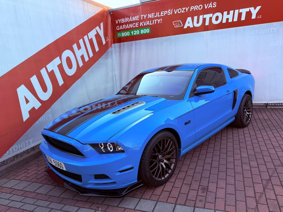 2013 FORD Mustang