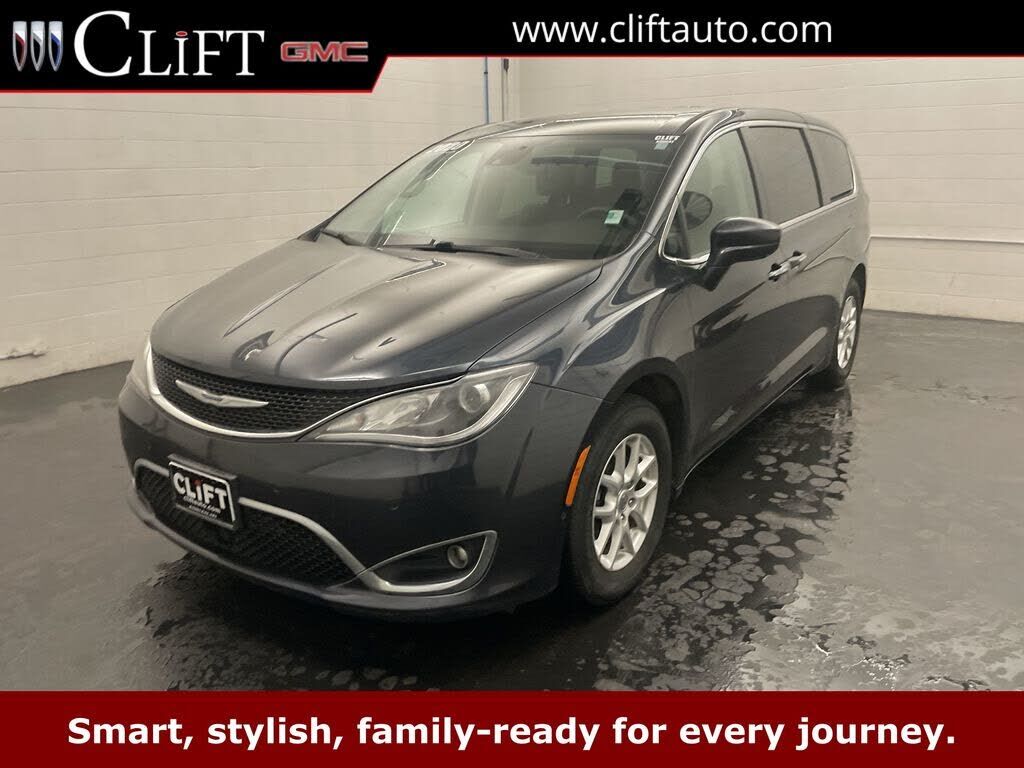 2020 CHRYSLER Pacifica