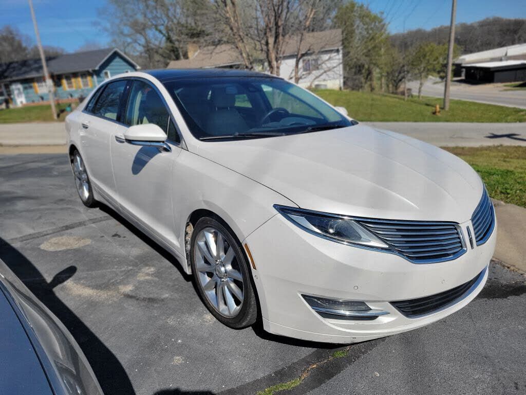 2016 LINCOLN MKZ