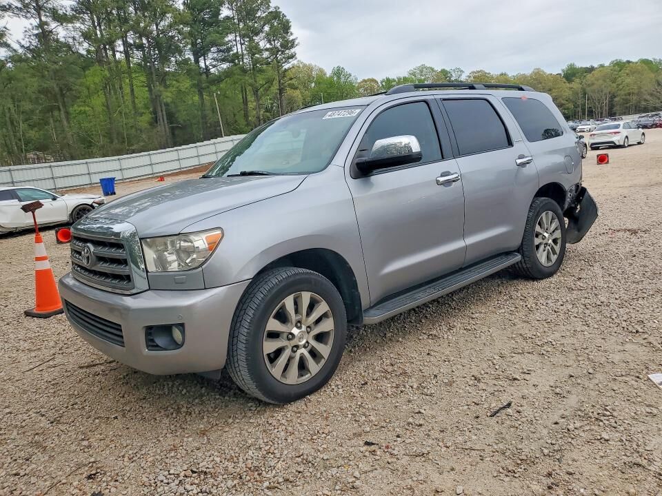 2014 TOYOTA Sequoia
