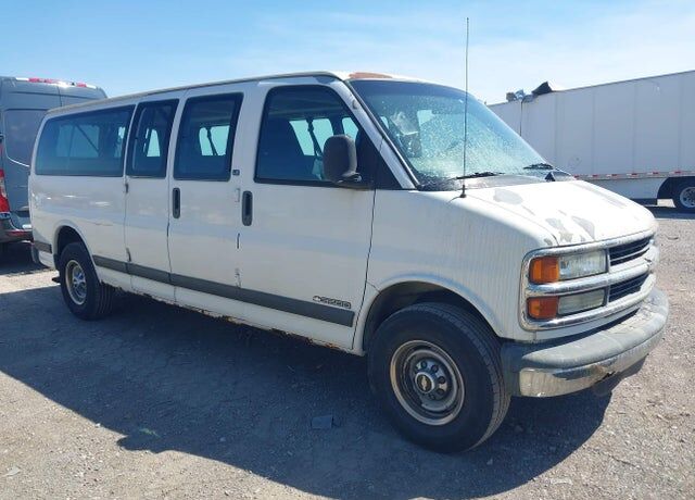2002 CHEVROLET Express