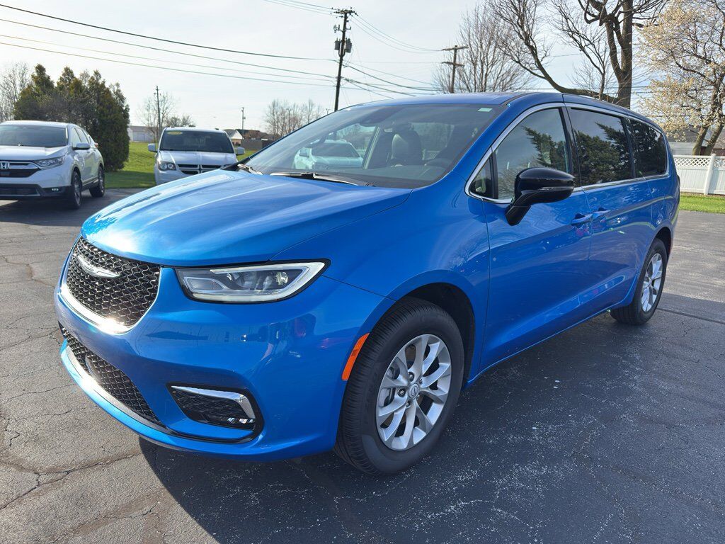 2026 CHRYSLER Pacifica