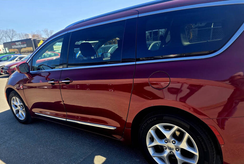 2018 CHRYSLER Pacifica