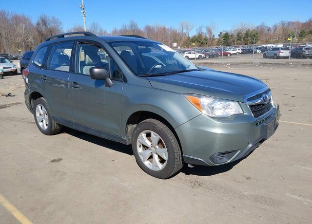 2015 SUBARU Forester