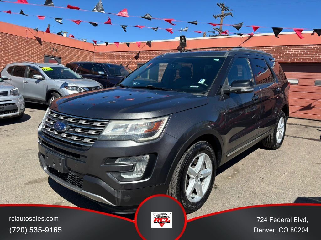 2016 FORD Explorer