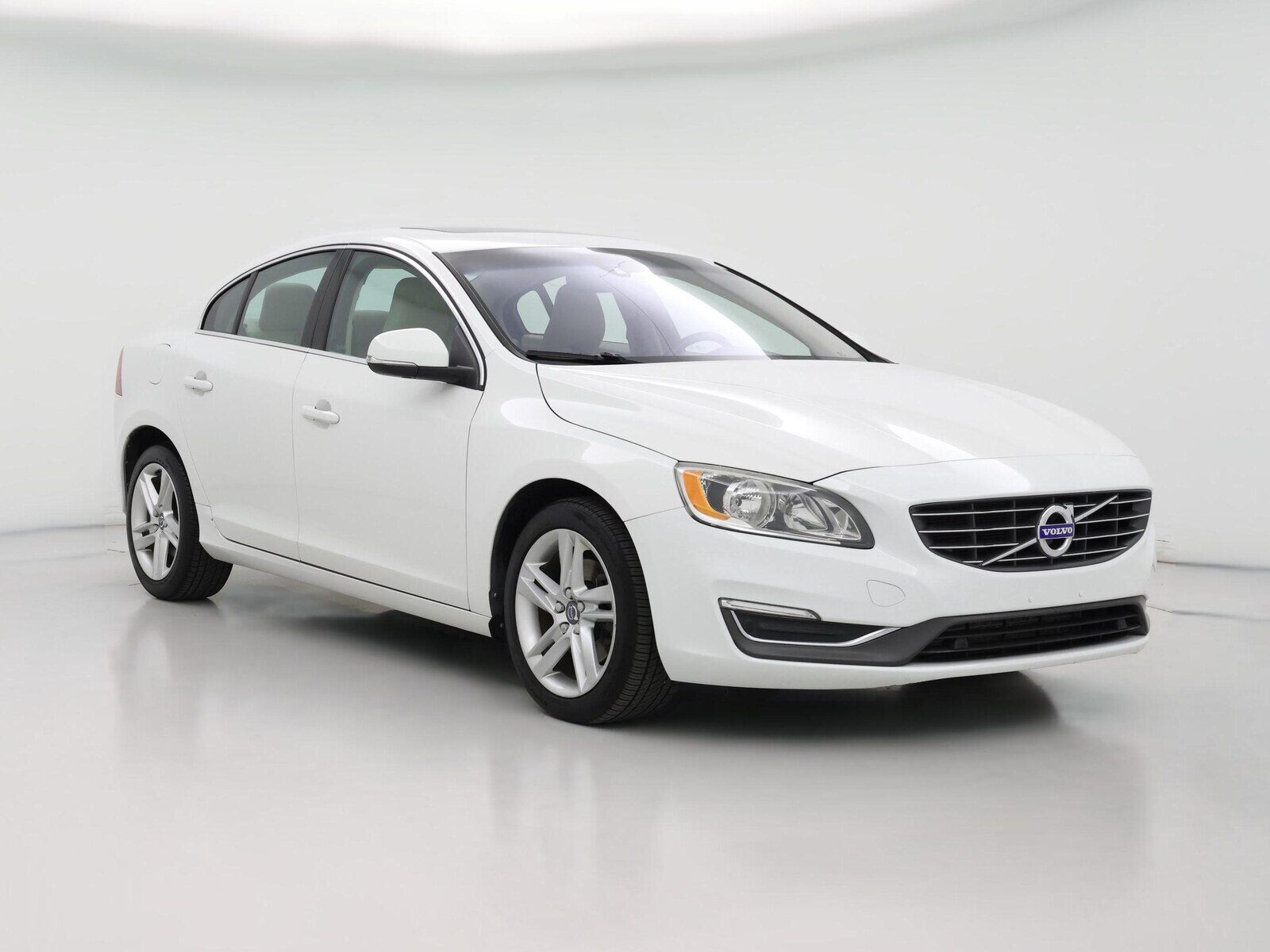2015 VOLVO S60