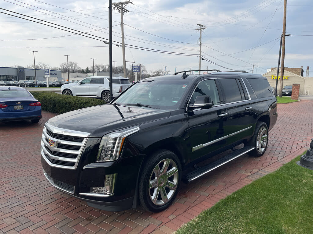 2019 CADILLAC Escalade ESV
