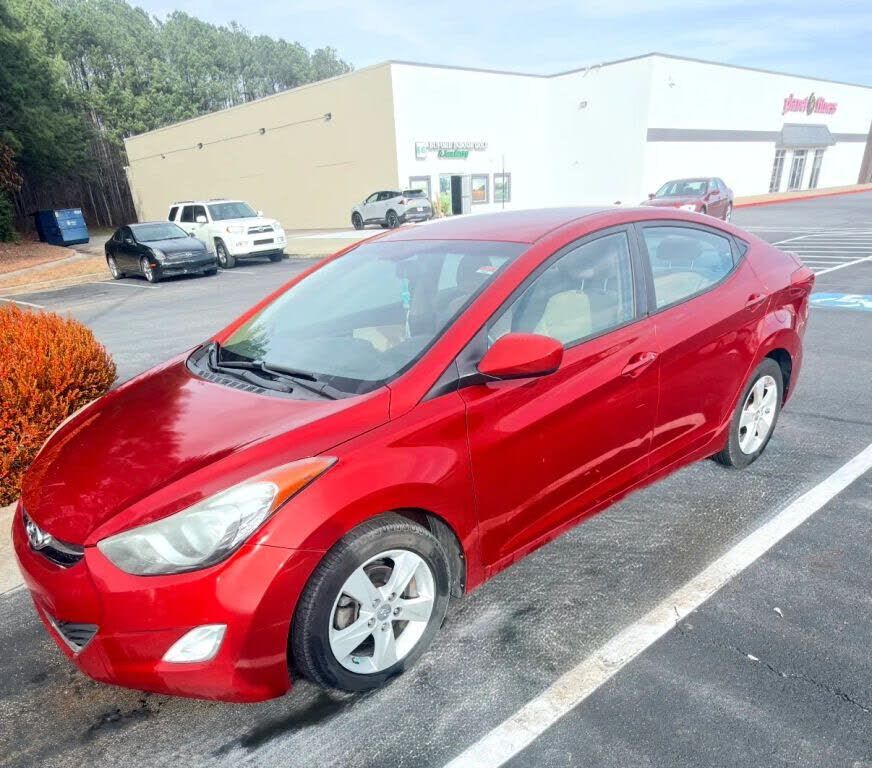 2013 HYUNDAI Elantra