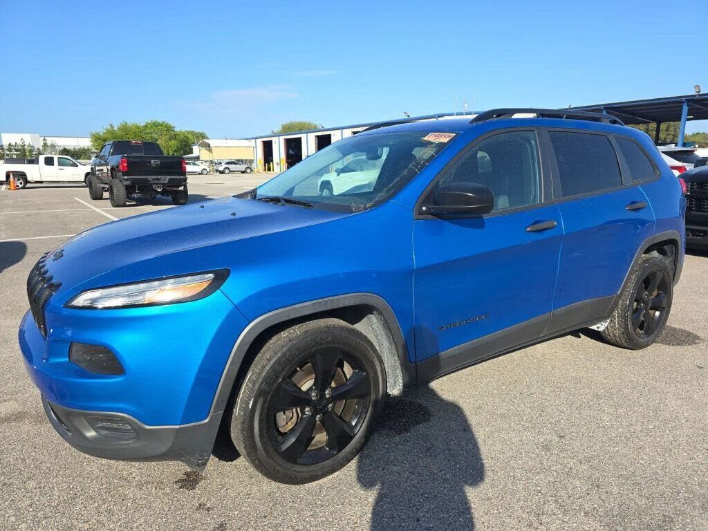 2017 JEEP Cherokee