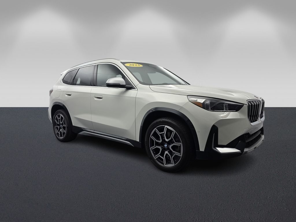 2023 BMW X1