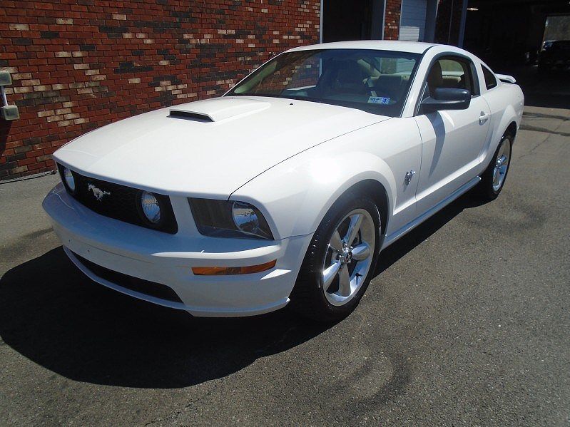 2009 FORD Mustang