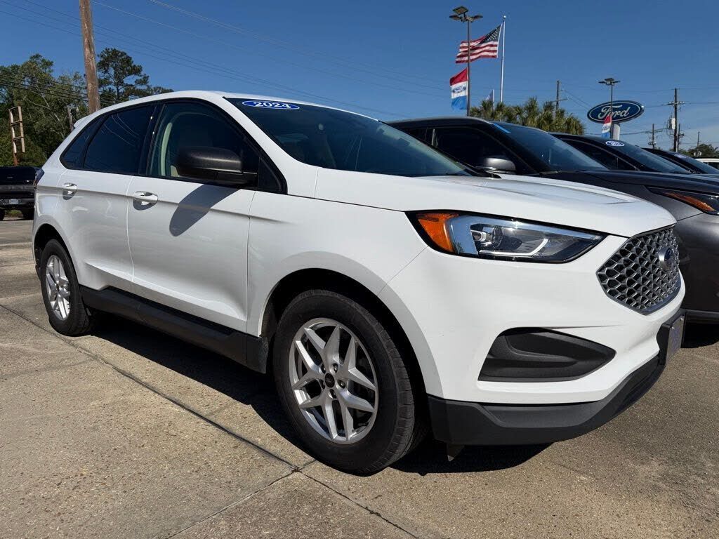 2024 FORD Edge
