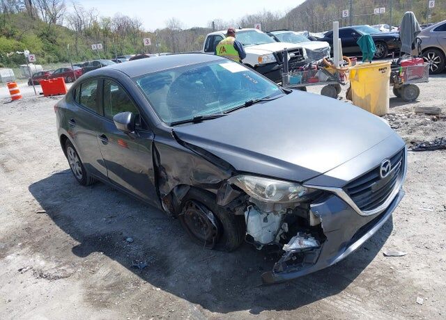 2014 MAZDA Mazda3