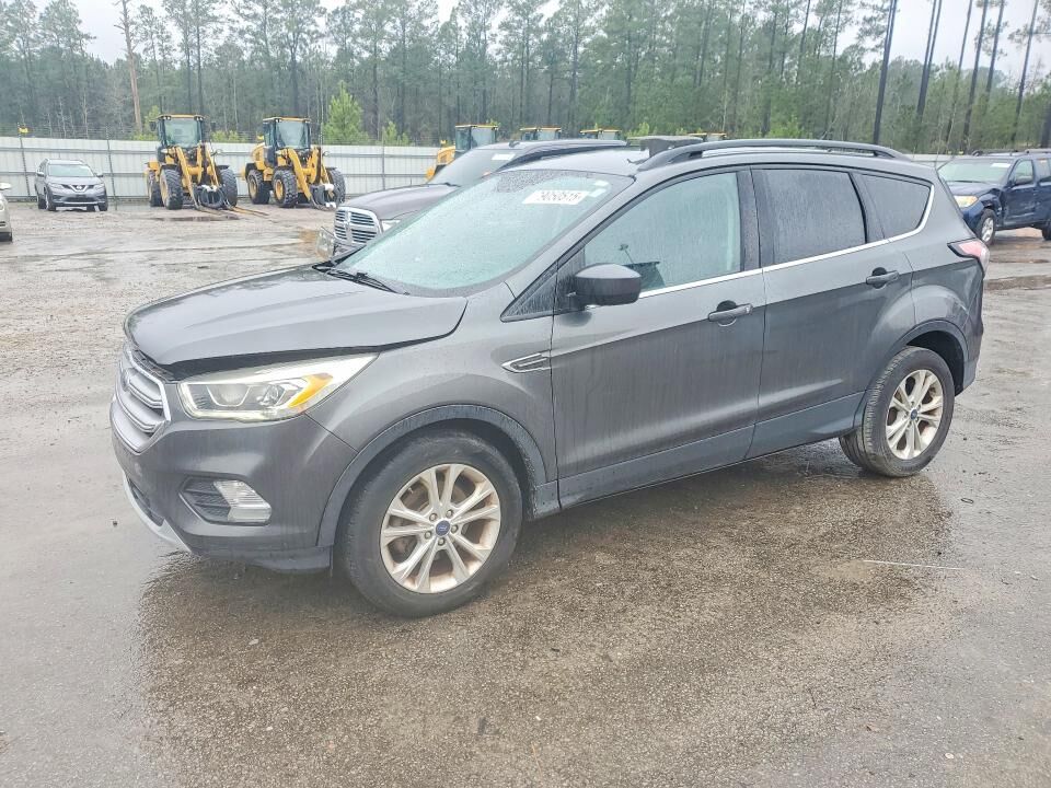2017 FORD Escape