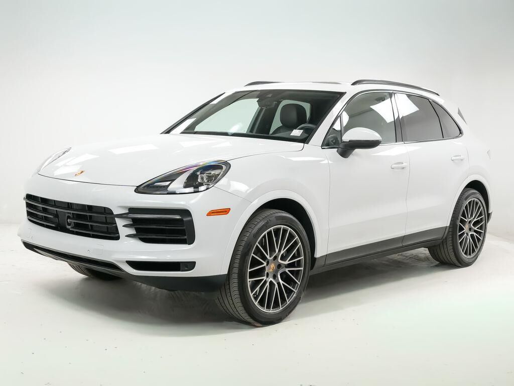 2023 PORSCHE Cayenne