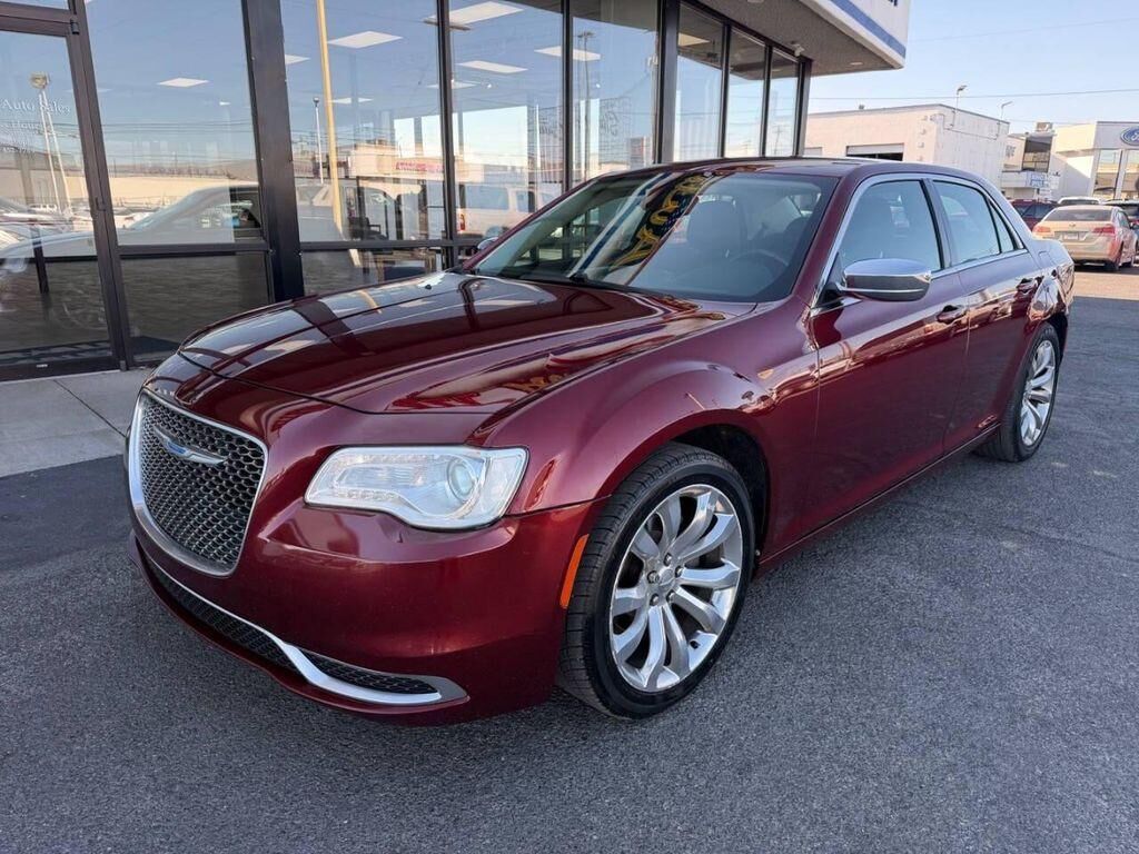 2018 CHRYSLER 300