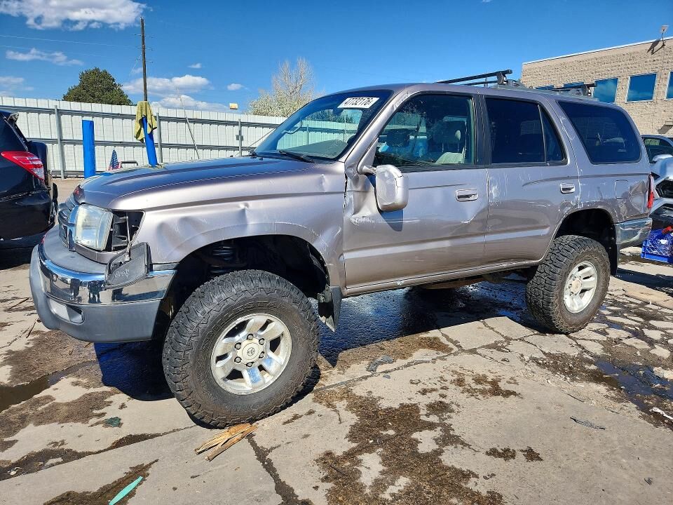 2002 TOYOTA 4-Runner