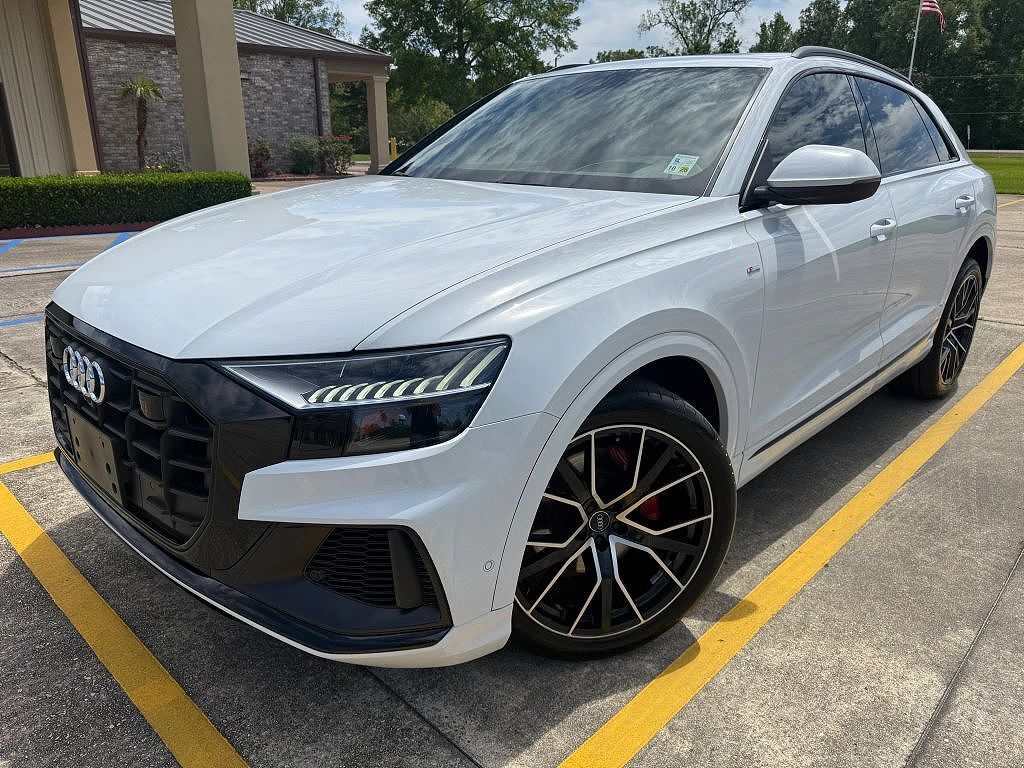 2020 AUDI Q8