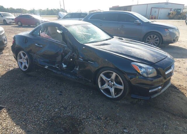 2013 MERCEDES-BENZ SLK-Class