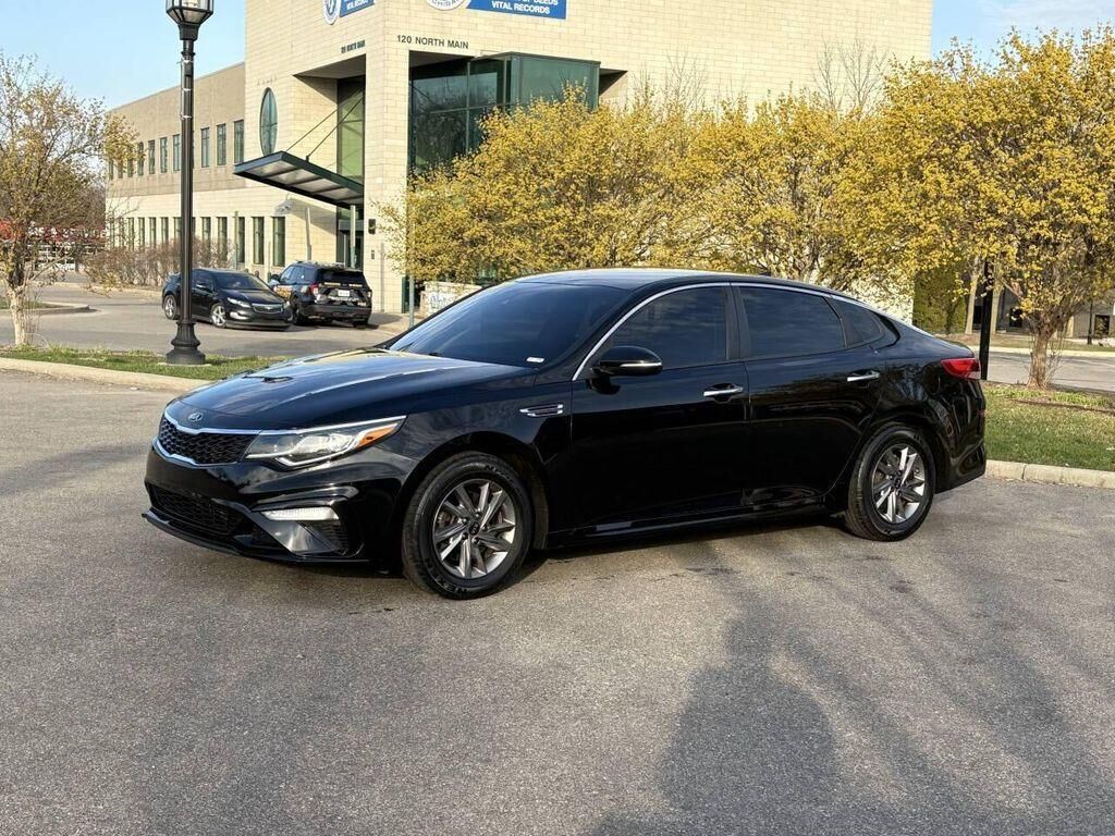 2019 KIA Optima
