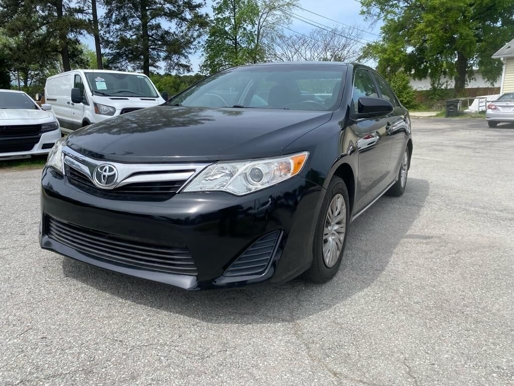 2013 TOYOTA Camry