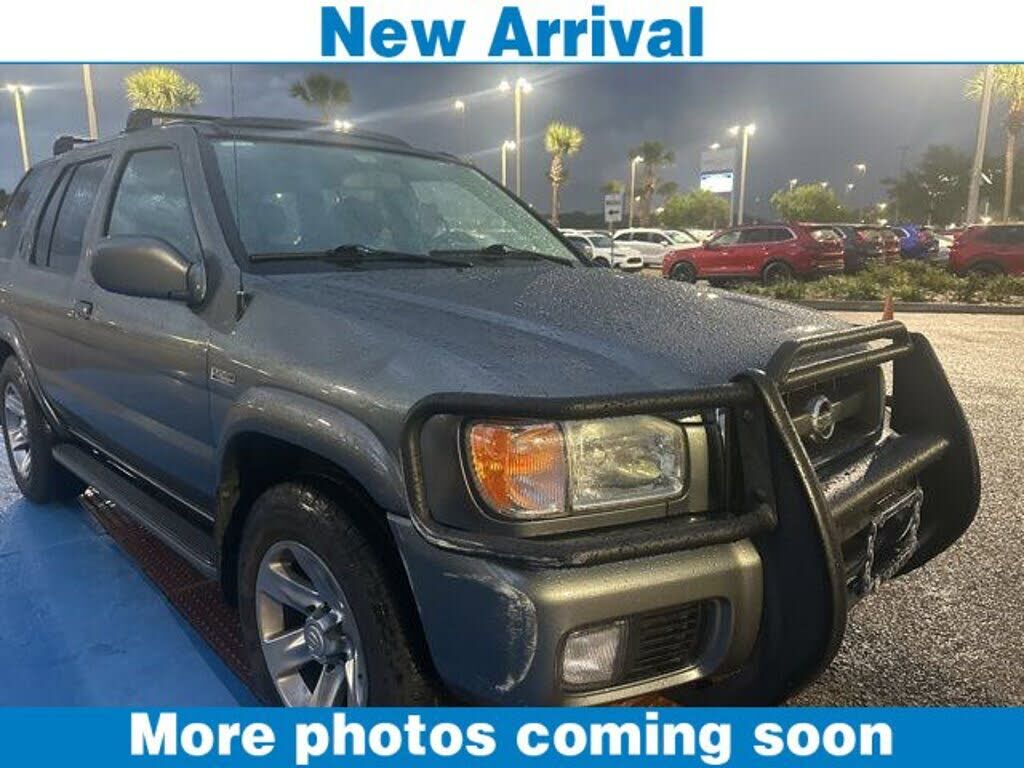 2004 NISSAN Pathfinder