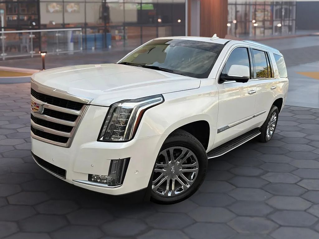 2018 CADILLAC Escalade