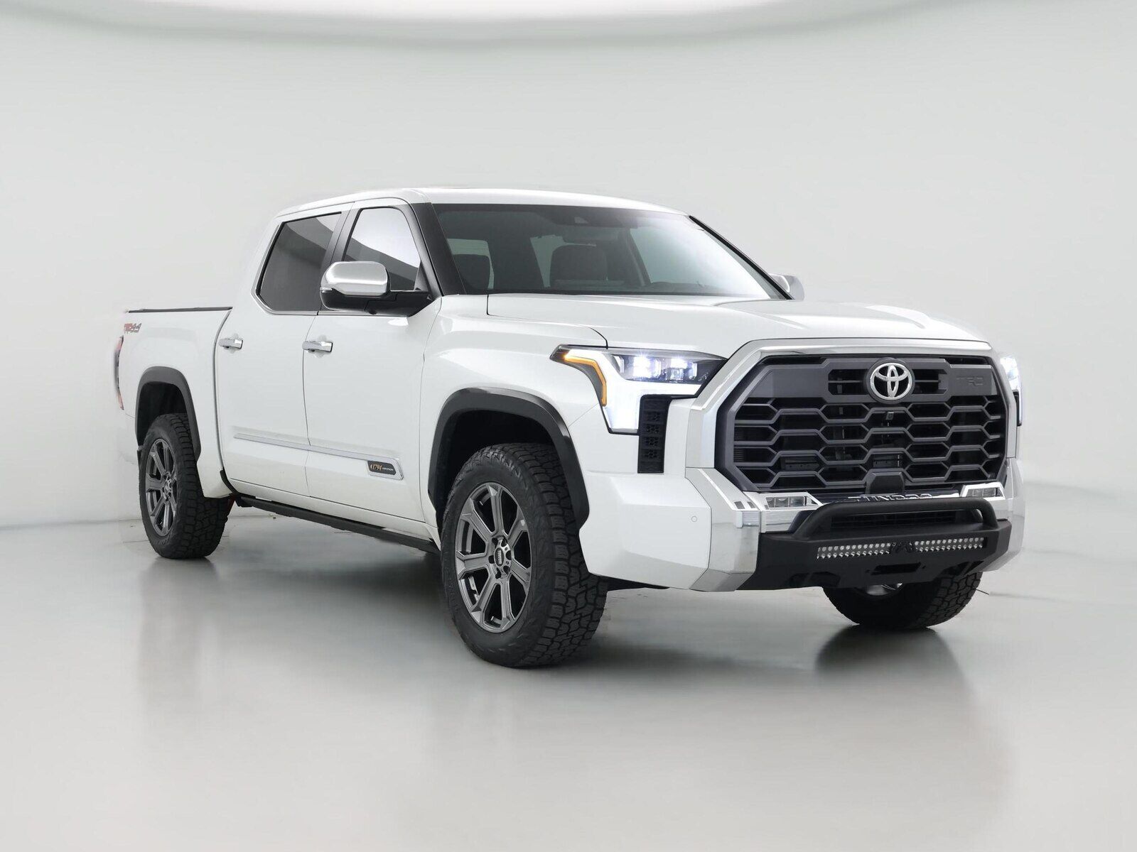 2024 TOYOTA Tundra