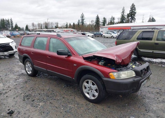 2005 VOLVO XC70
