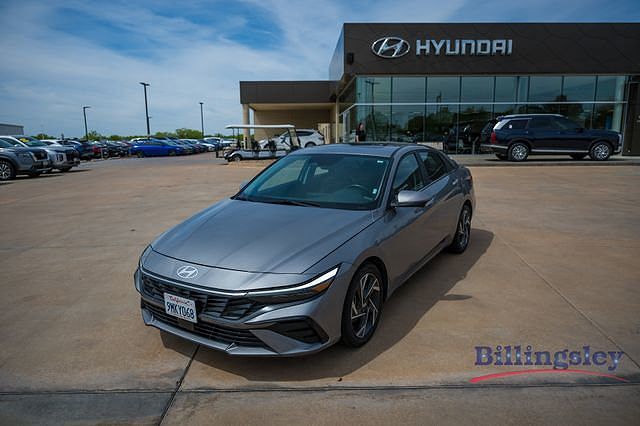 2024 HYUNDAI Elantra