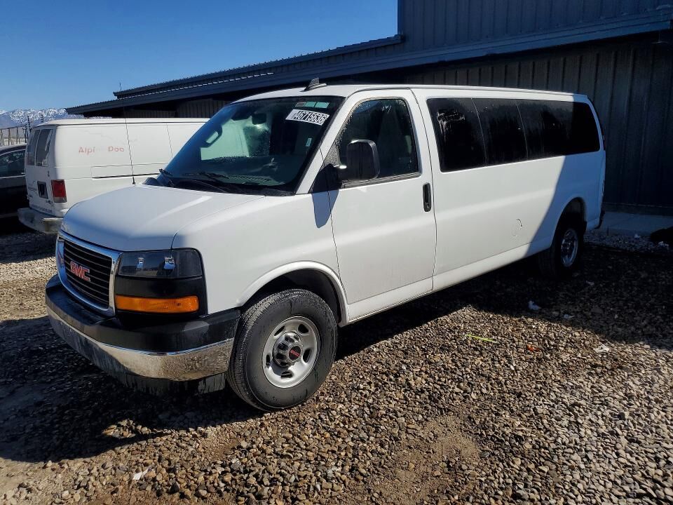 2025 GMC Savana