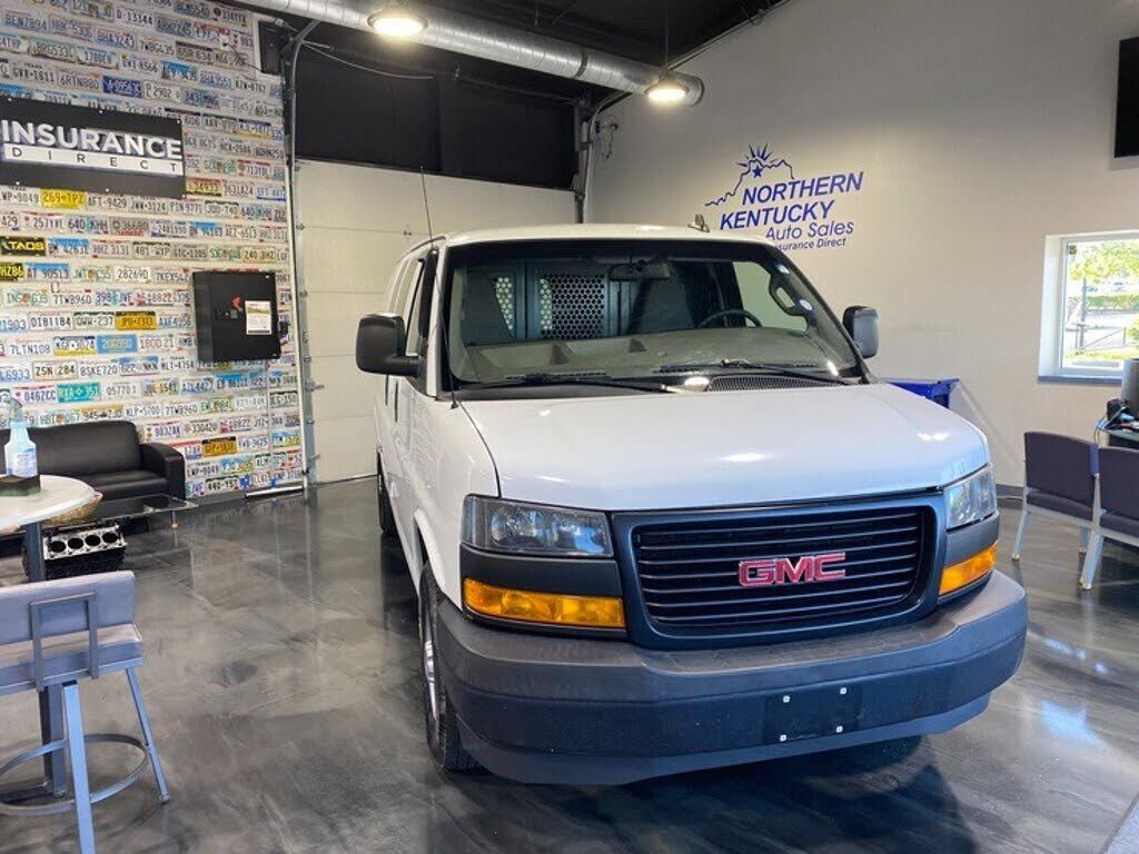 2018 GMC Savana