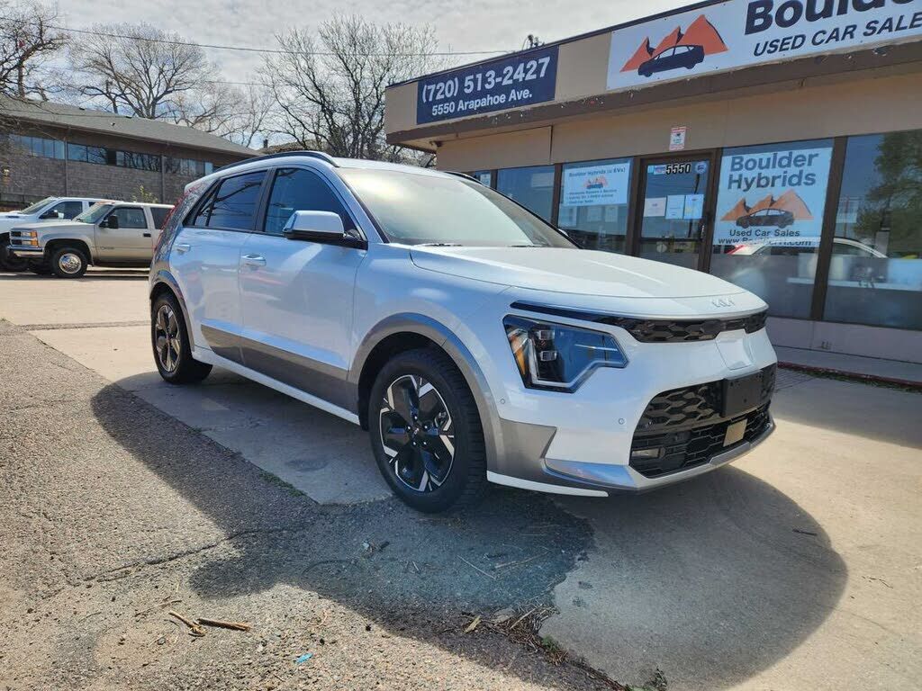 2023 KIA Niro