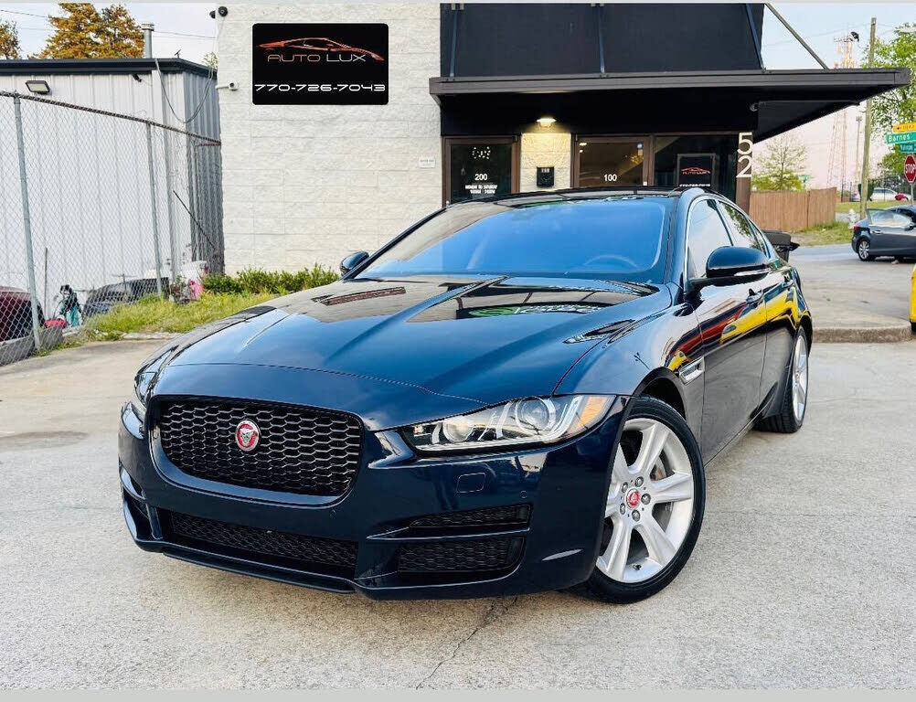 2017 JAGUAR XE