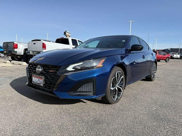 2024 NISSAN Altima