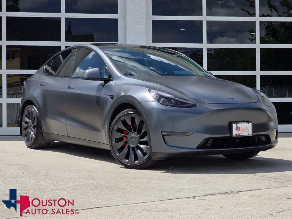 2021 TESLA Model Y