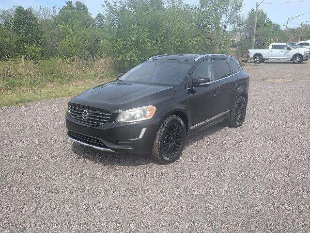 2017 VOLVO XC60
