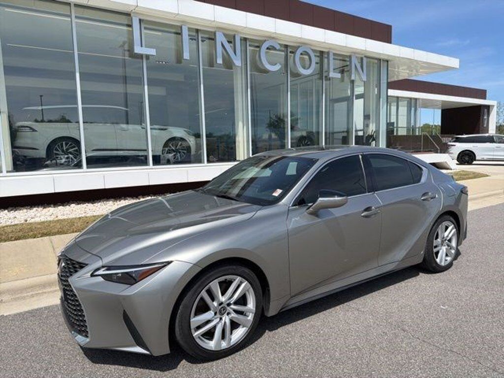 2023 LEXUS IS
