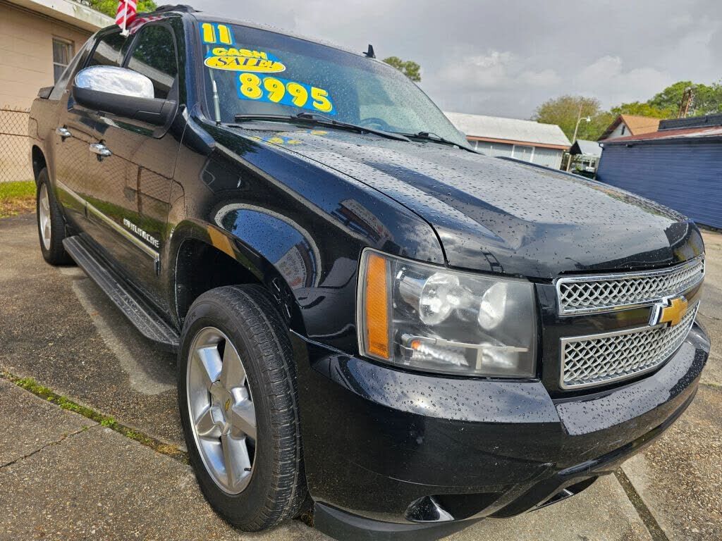 2011 CHEVROLET Avalanche