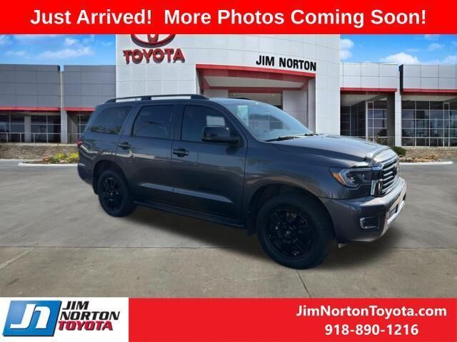2021 TOYOTA Sequoia