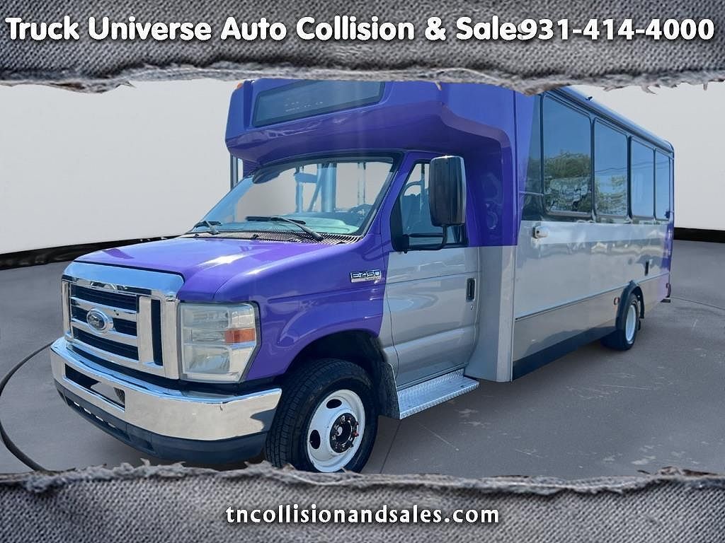 2018 FORD E-450