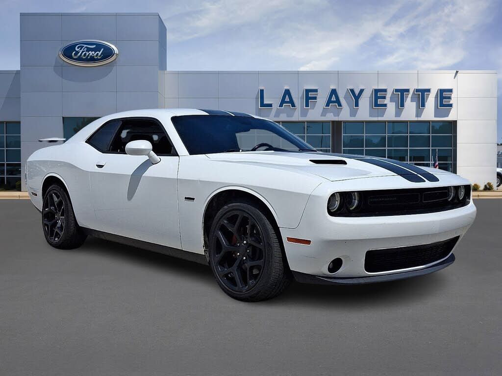 2016 DODGE Challenger