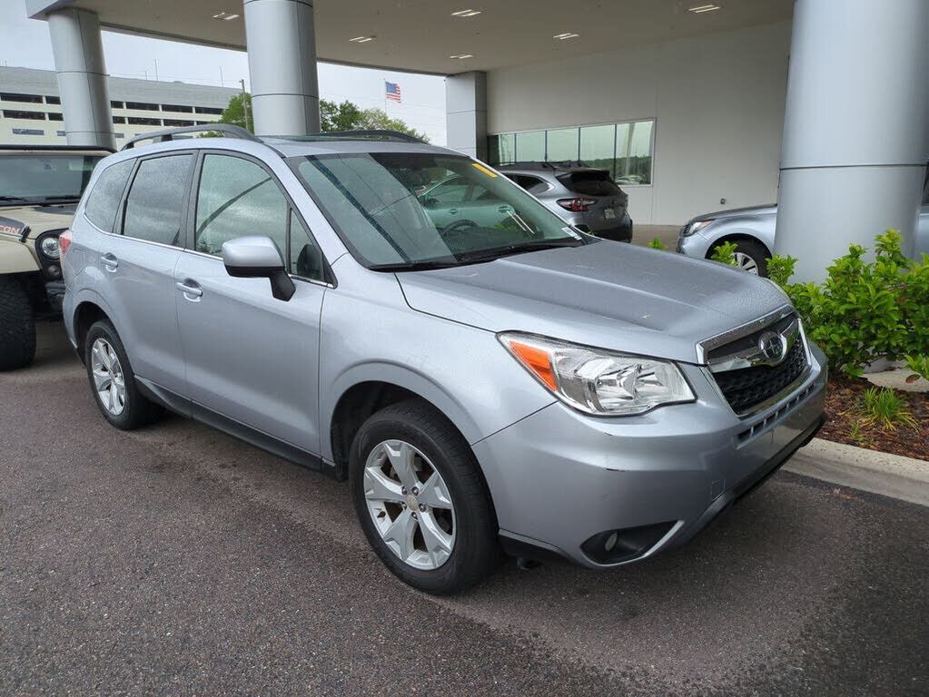 2016 SUBARU Forester
