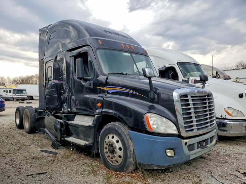 2017 FREIGHTLINER Cascadia