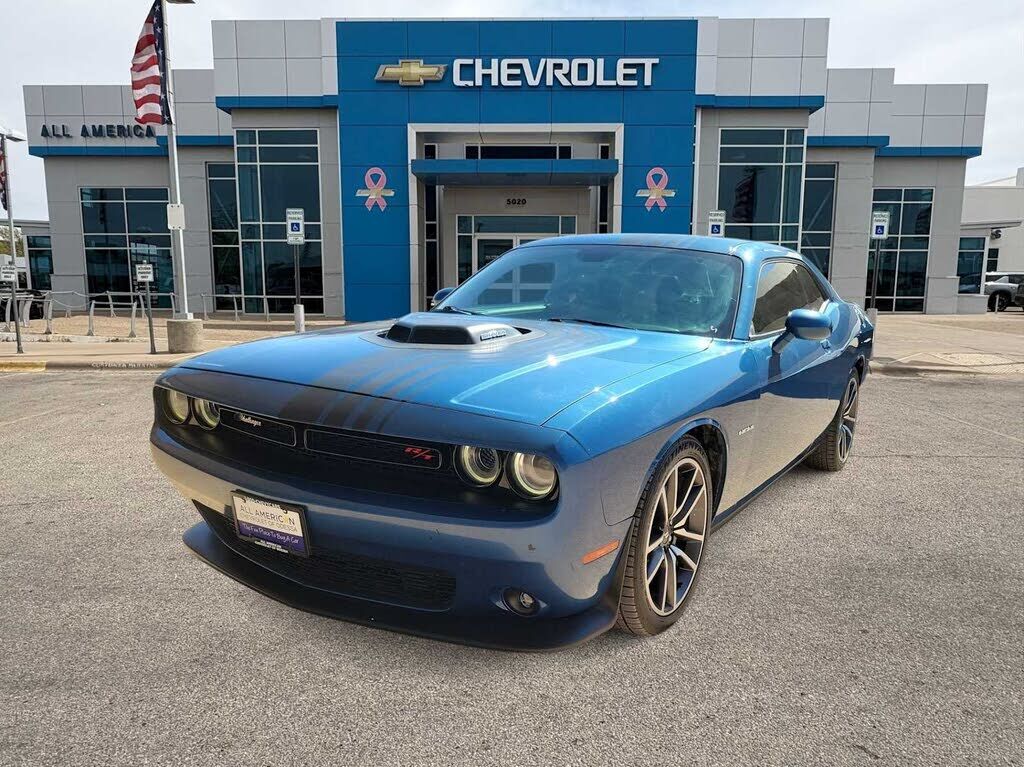 2021 DODGE Challenger