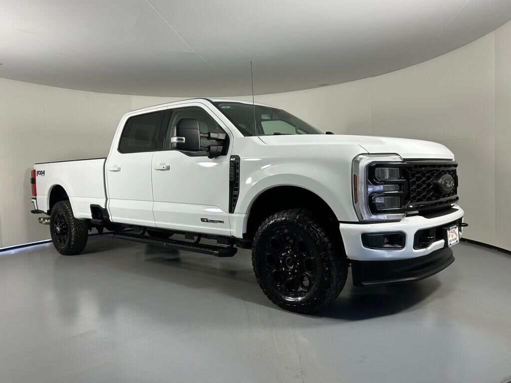 2025 FORD F-250