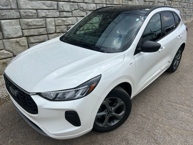 2023 FORD Escape