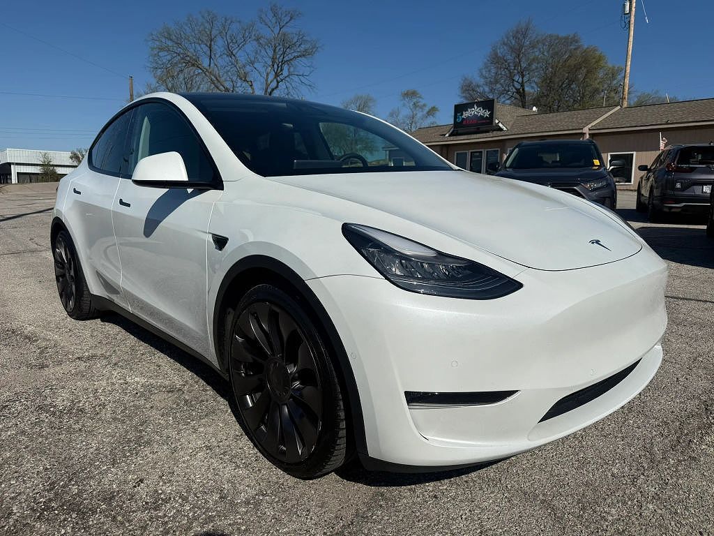 2020 TESLA Model Y